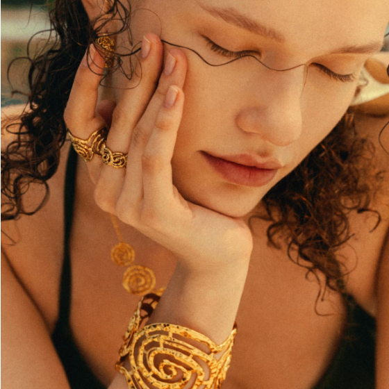 Italian Vintage Jewelry Sumer Swirl Collection
